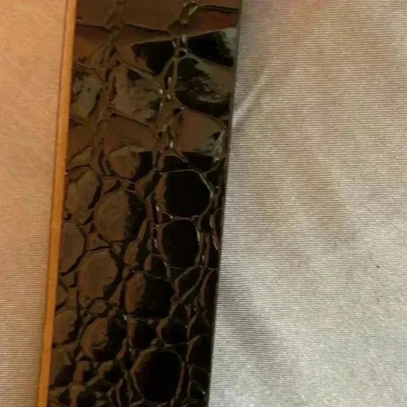 Guess Black Embossed  Belt - Picture 13 of 14